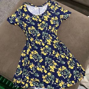 The pioneer woman stretchy t-shirt dress, size XL